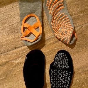 Gaiam and pure barre , bar method grip socks
